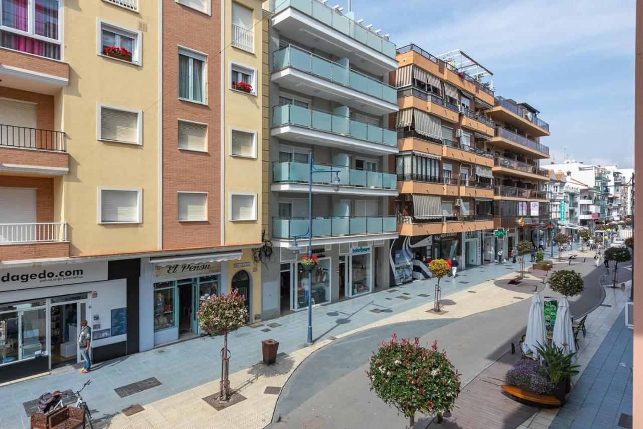 Apartamentos Guerrero Torre Del Mar Buitenkant foto