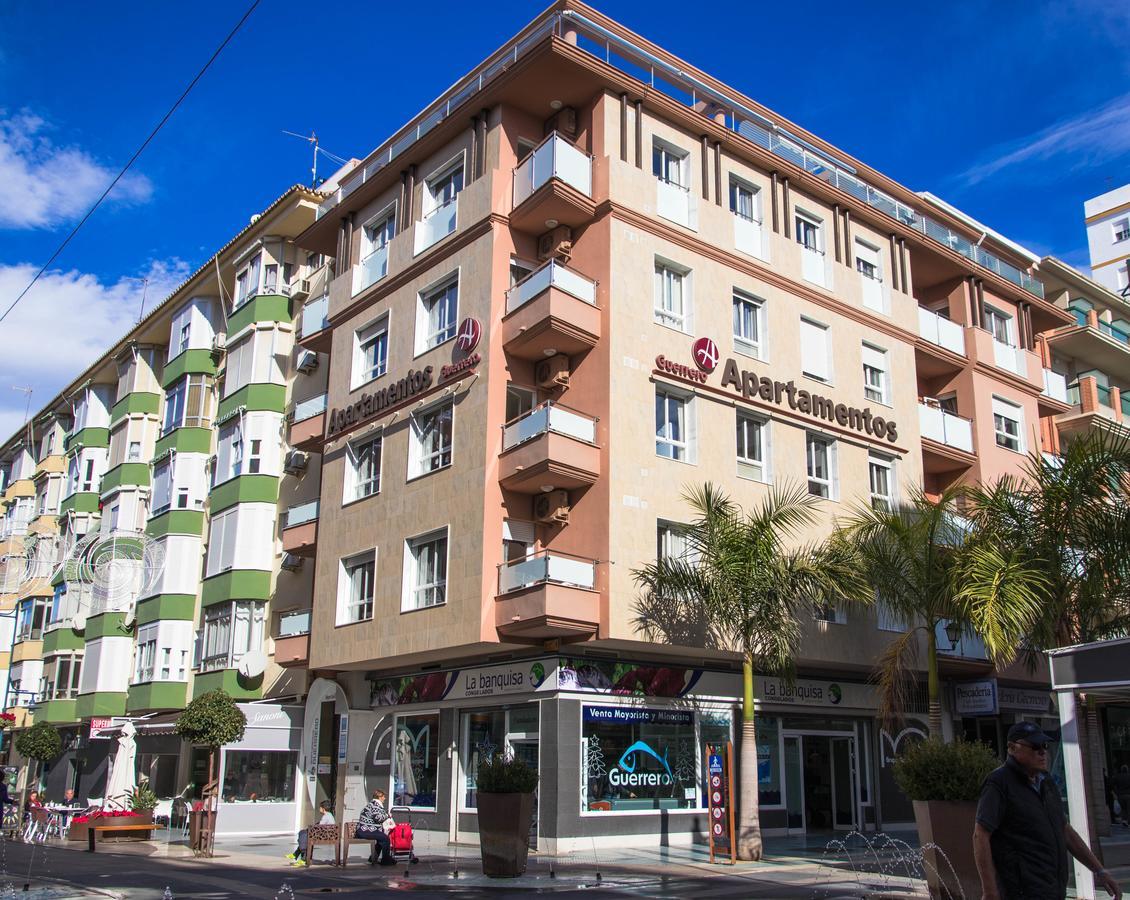 Apartamentos Guerrero Torre Del Mar Buitenkant foto