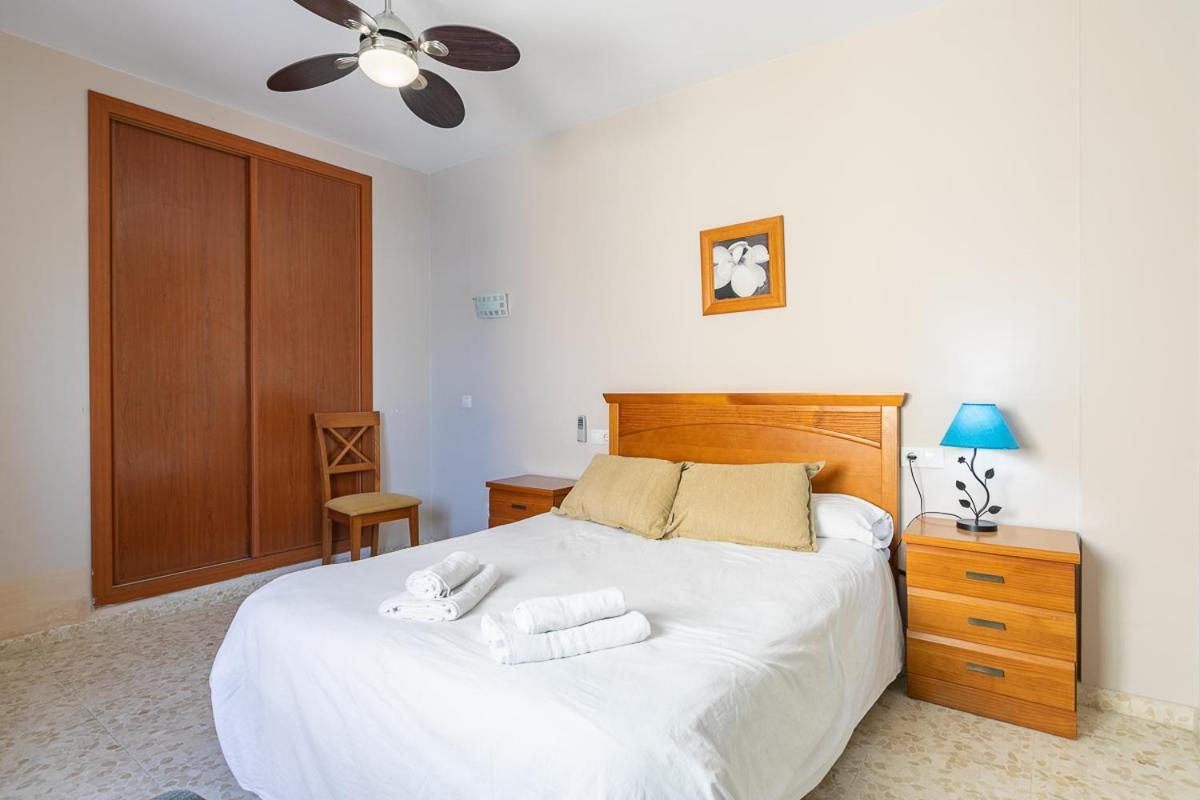 Apartamentos Guerrero Torre Del Mar Buitenkant foto