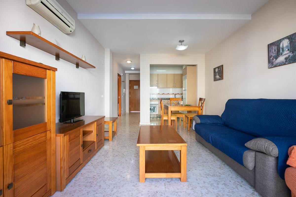 Apartamentos Guerrero Torre Del Mar Buitenkant foto