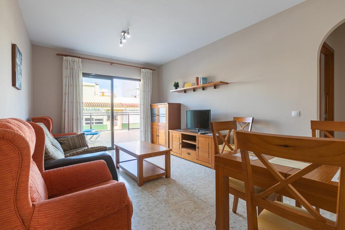 Apartamentos Guerrero Torre Del Mar Buitenkant foto