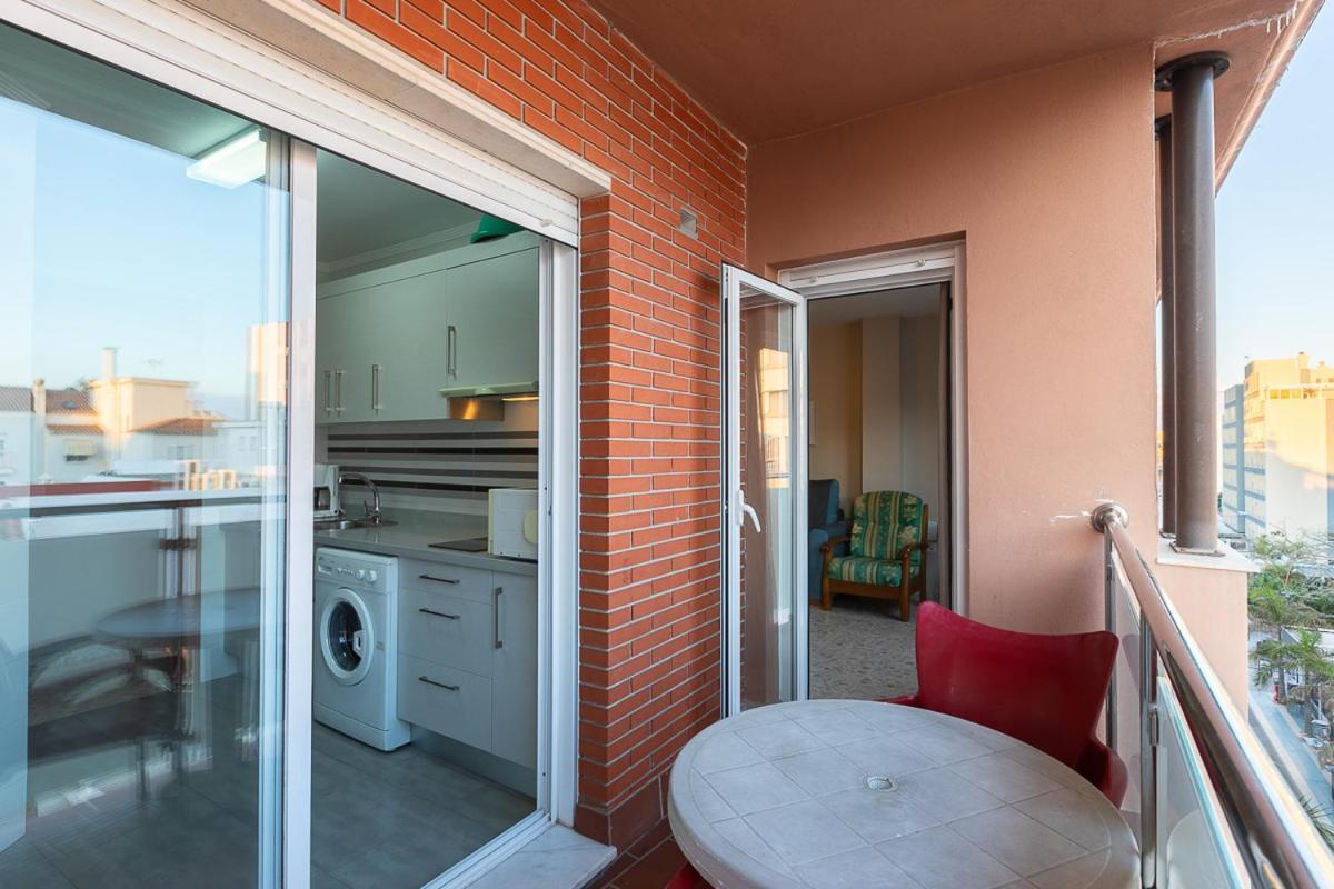 Apartamentos Guerrero Torre Del Mar Buitenkant foto