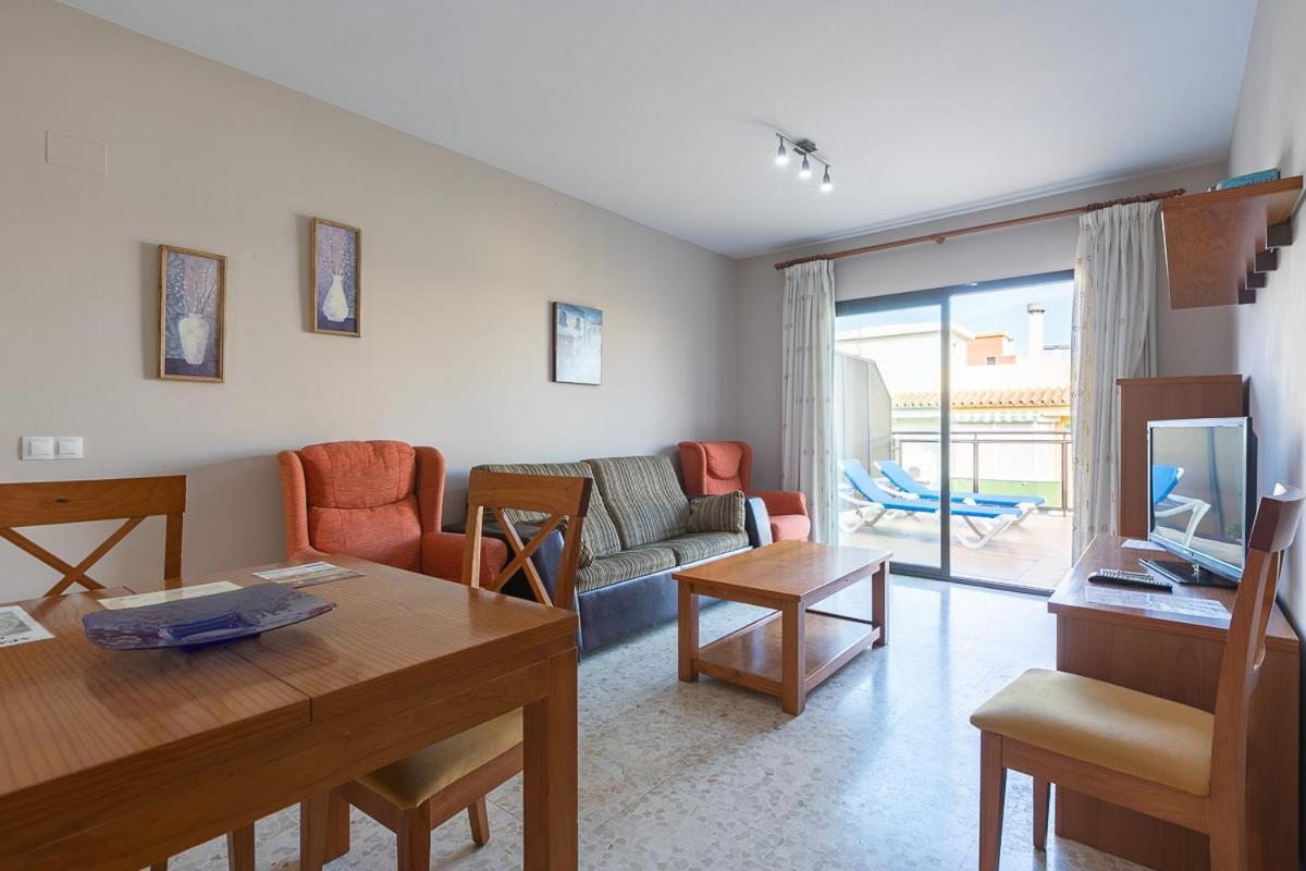 Apartamentos Guerrero Torre Del Mar Buitenkant foto